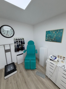 Salon Pedicure Halsteren De lichte behandelruimte van Pedicure Halsteren